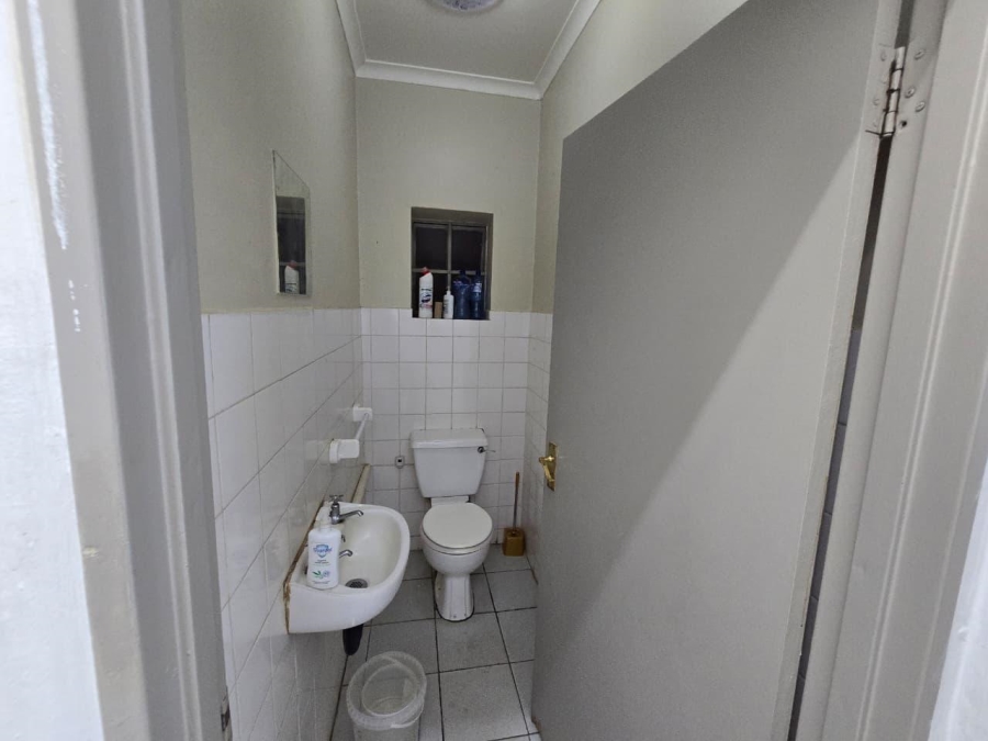 Commercial Property for Sale in Grahamstown Central Eastern Cape